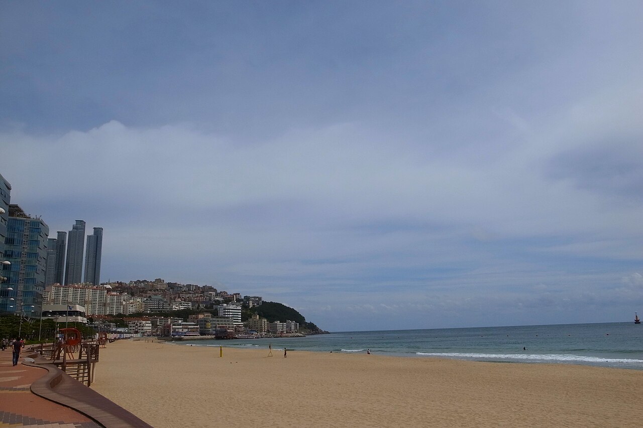 Haeundae Beach (해운대해수욕장) 3