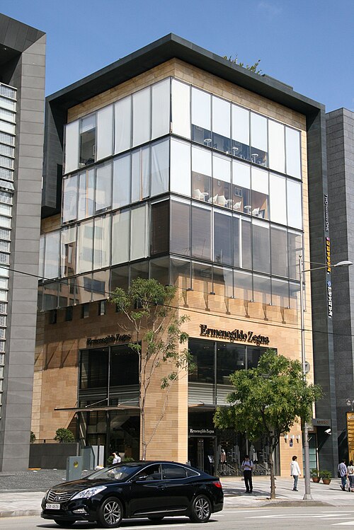 Cheongdam-dong Fashion Street (청담동 명품거리) 2
