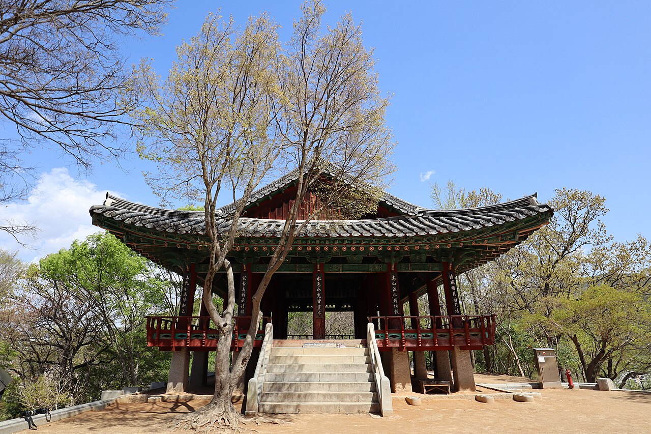 Omokdae Pavilion (오목대) 3