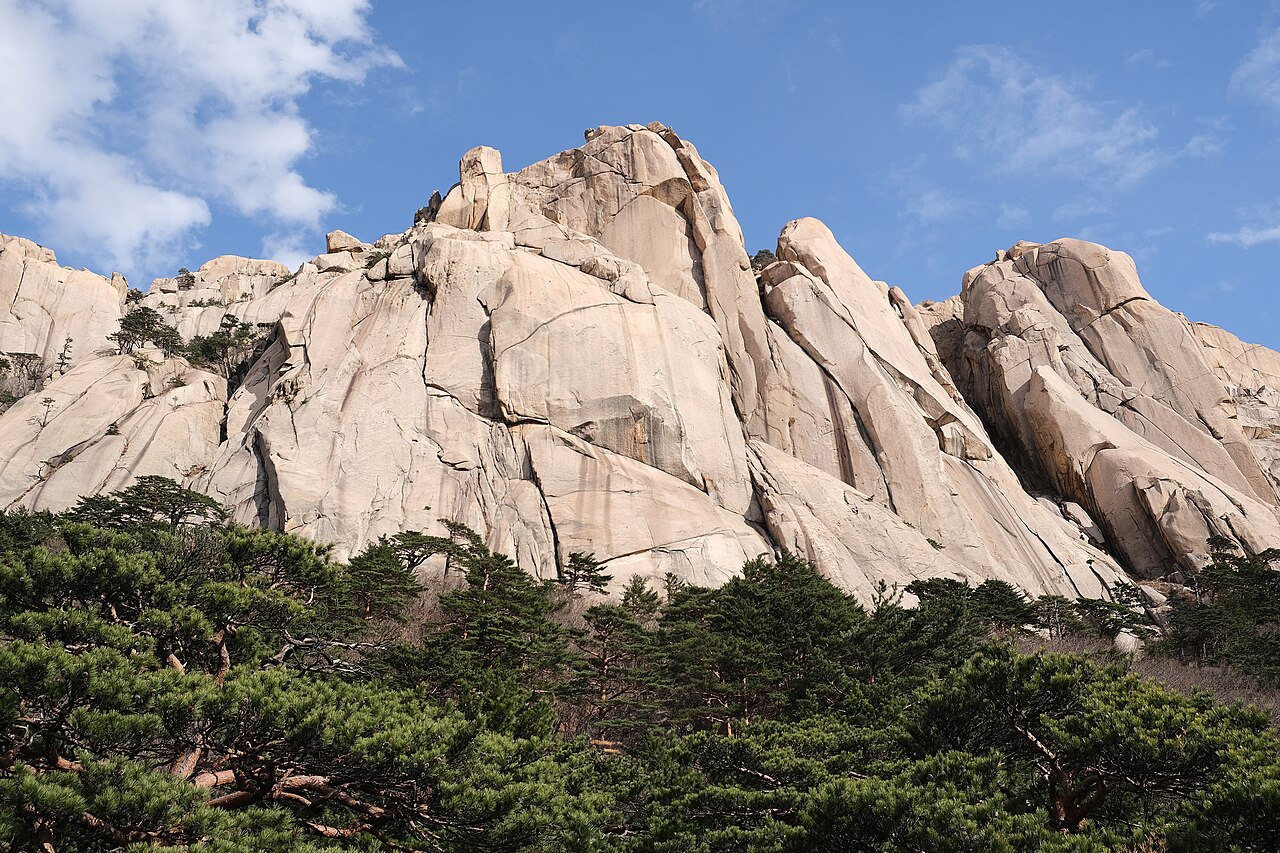 Seoraksan National Park (설악산국립공원) 1