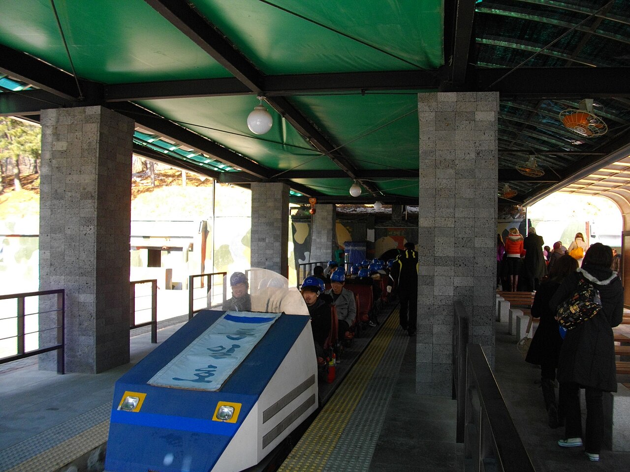 The 3rd Tunnel (제3땅굴) 3