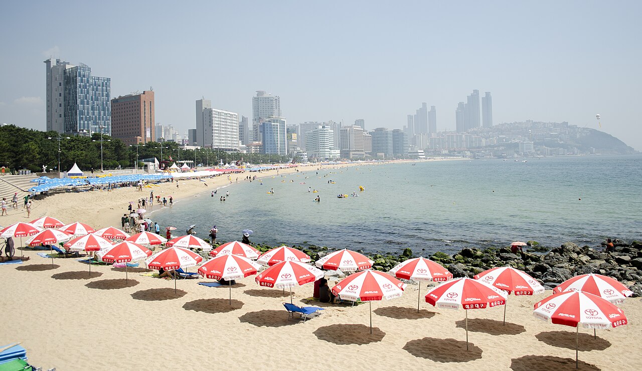 Haeundae Beach (해운대해수욕장) 1