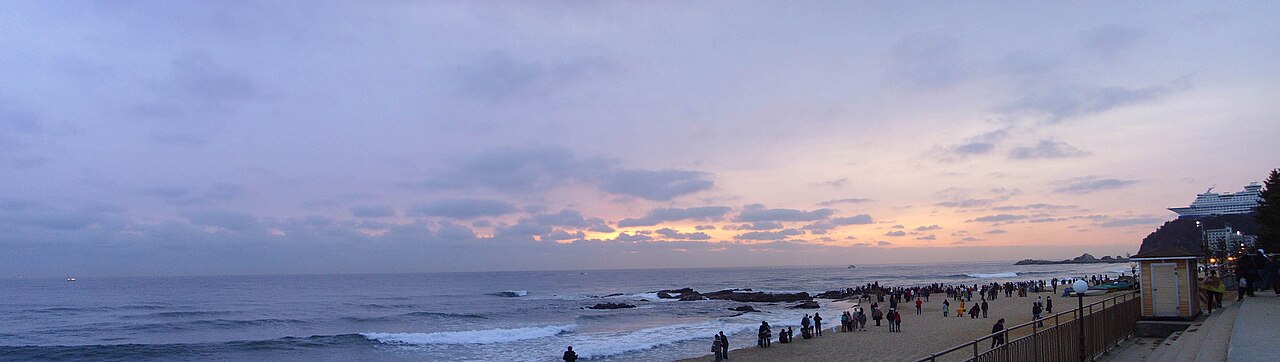 Jeongdongjin Beach (정동진 해변) 1